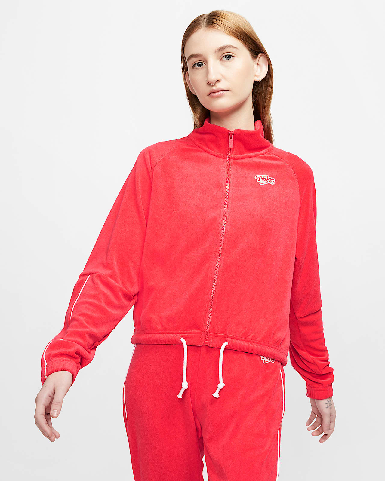 Nike Sportswear jakke med glidelås til dame. Nike NO Dame Treningsjakker. Nike NO