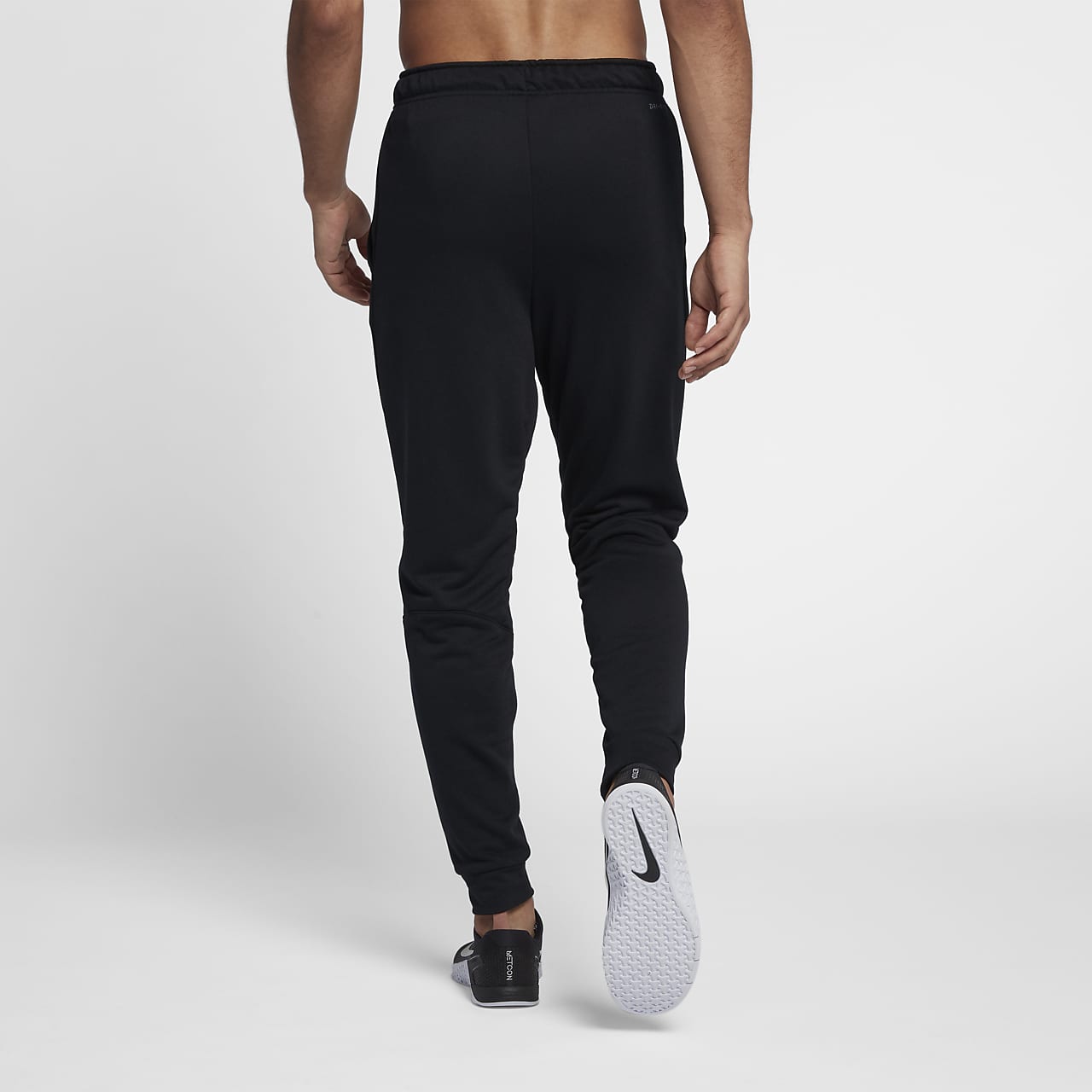 Tapered Fleece Training Pants. Nike 