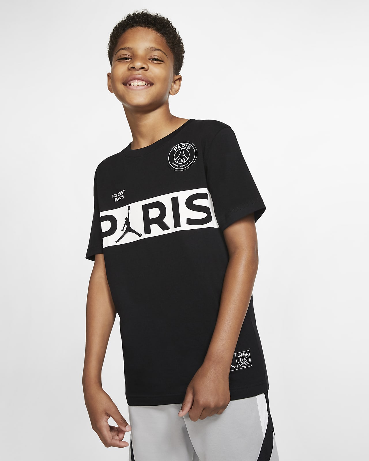 PSG Older Kids' (Boys') Short-Sleeve T-Shirt. Nike LU