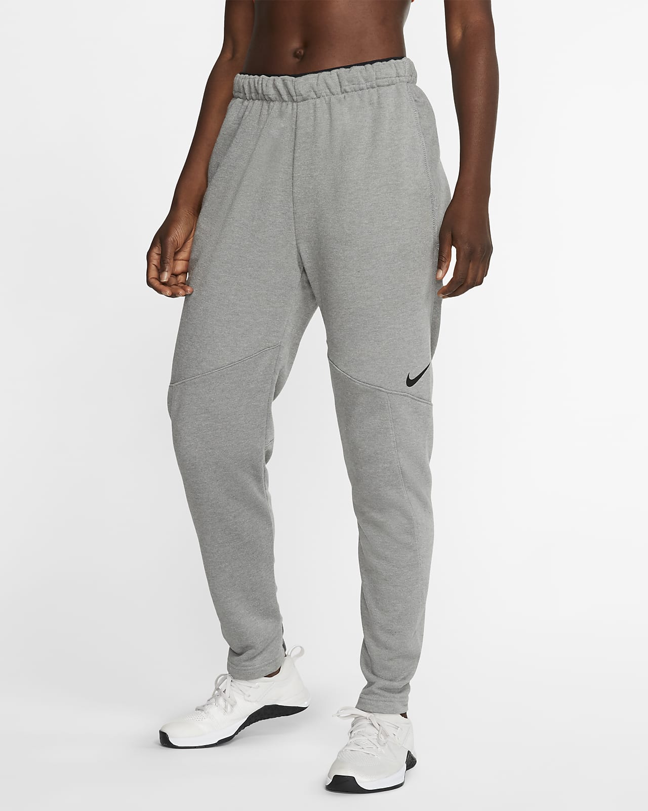 nike loose fit joggers womens