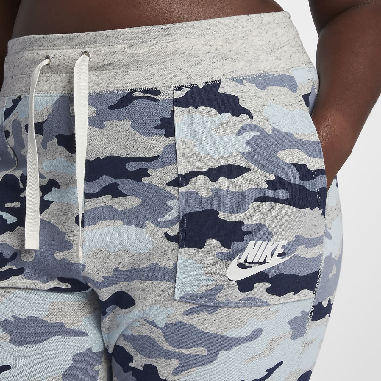 Nike Sportswear Gym Vintage Kamuflaj Desenli Kadin Esofman Alti Buyuk Beden Nike Tr