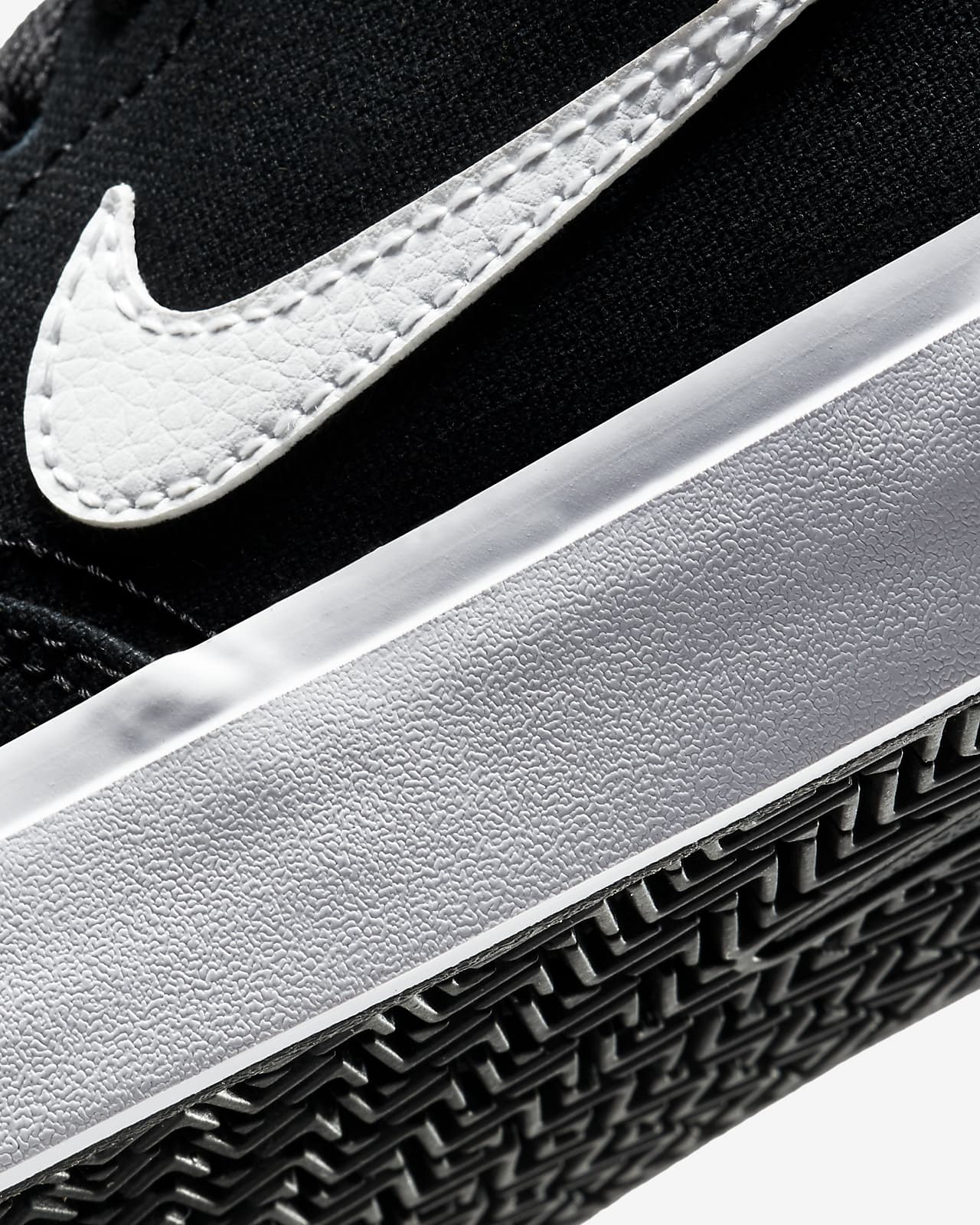 nike skate shoes for kids