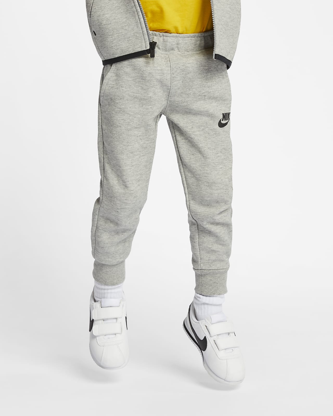 nike sportswear set