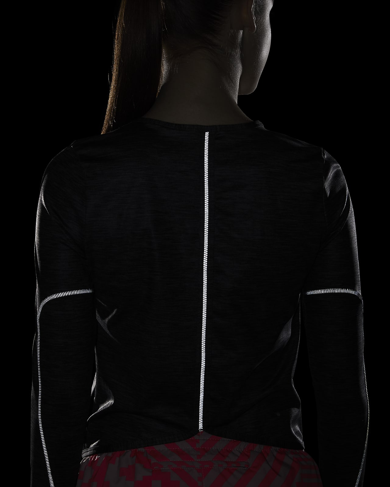 nike women's long sleeve training wrap