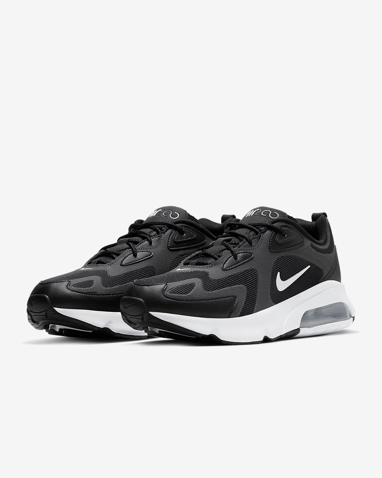 black nike tennis shoes