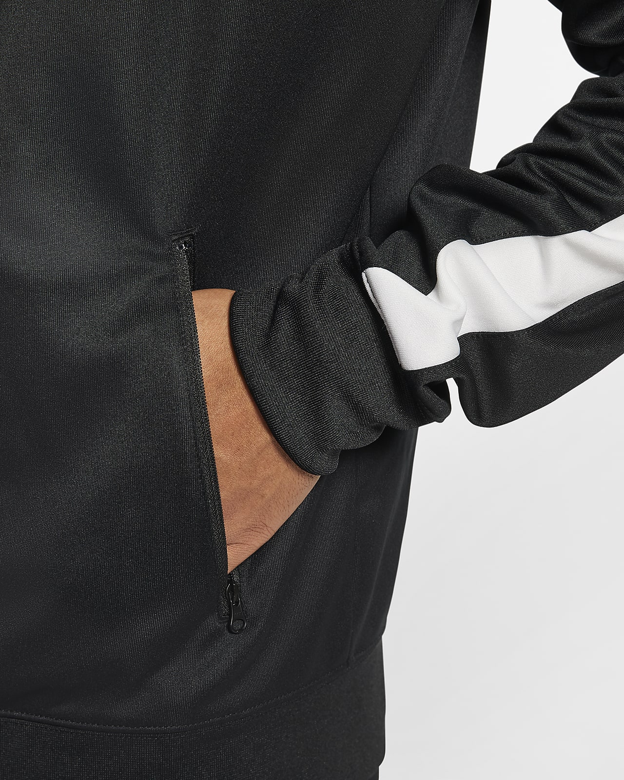 nike swoosh clothing