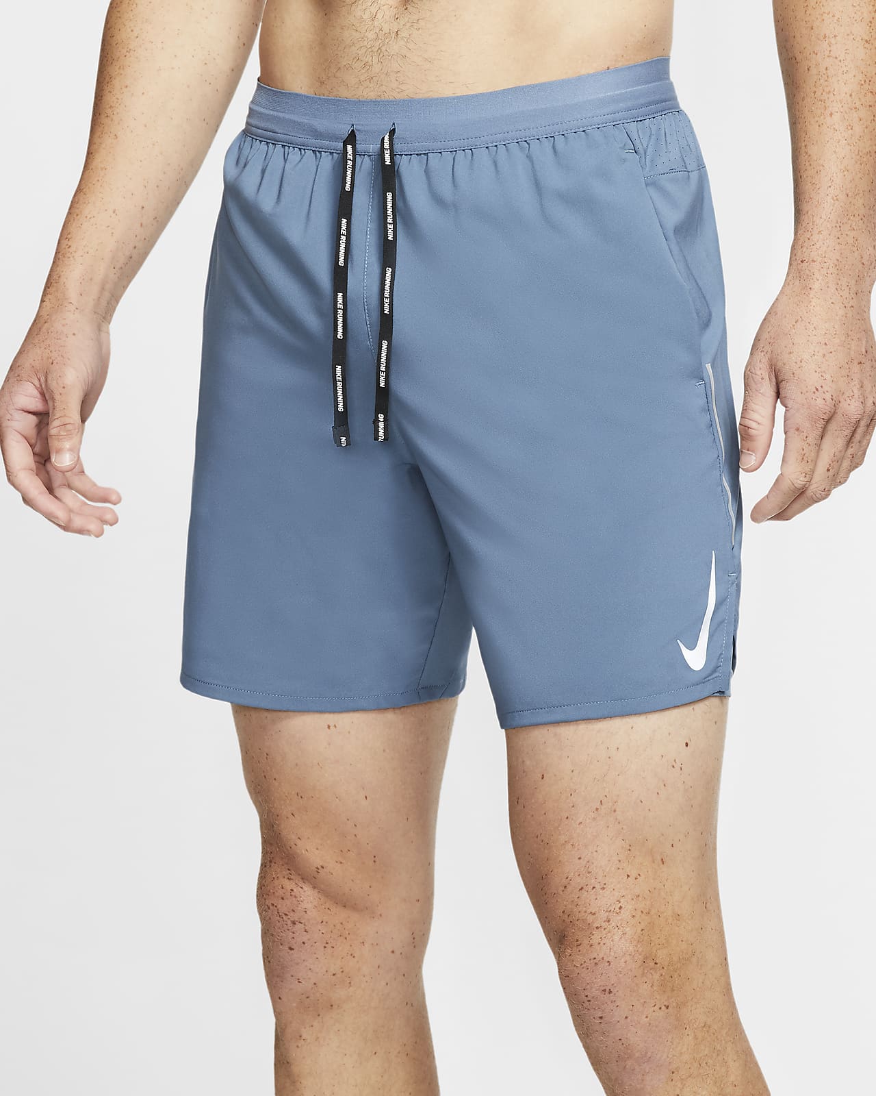 Nike DriFIT Flex Stride 男款 7" 二合一跑步短褲。Nike TW