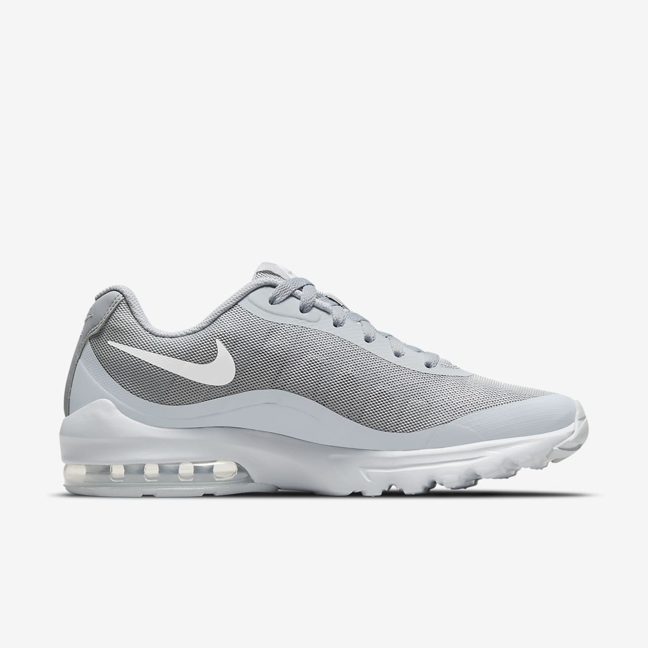 chaussure nike invigor homme