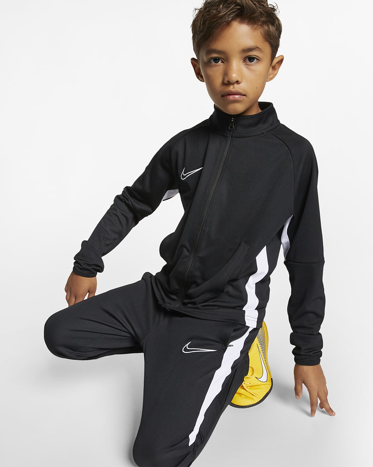 Nike公式 ナイキ Dri Fit アカデミー ジュニア サッカートラックスーツ オンラインストア 通販サイト