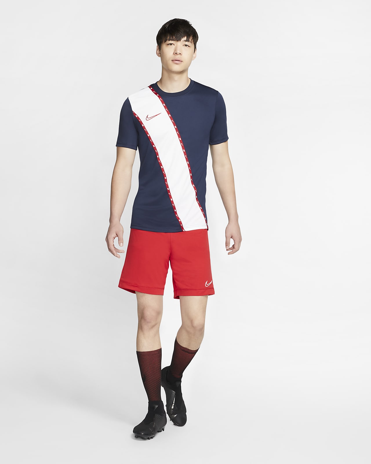 cheap nike football shorts