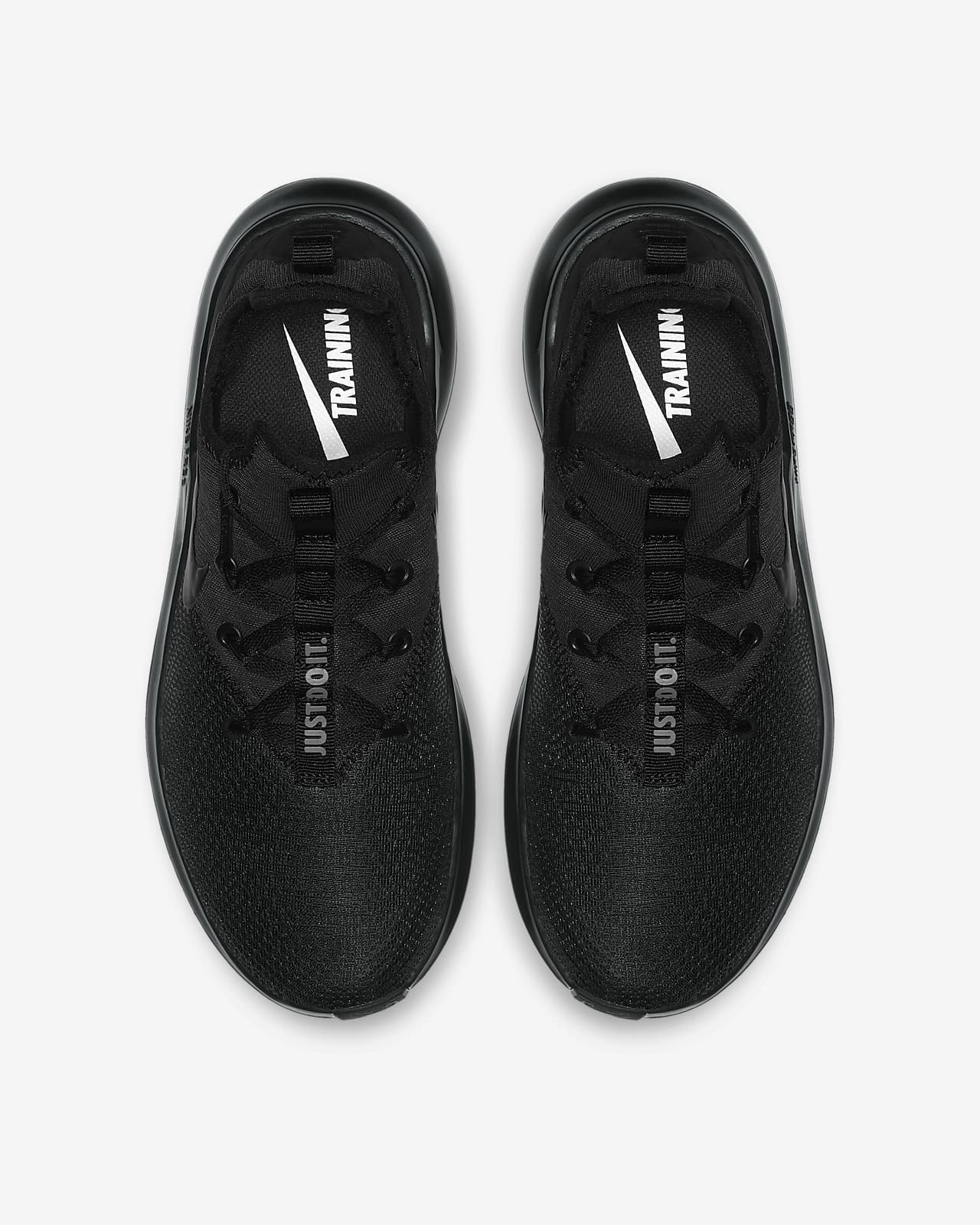 all black nike training shoes