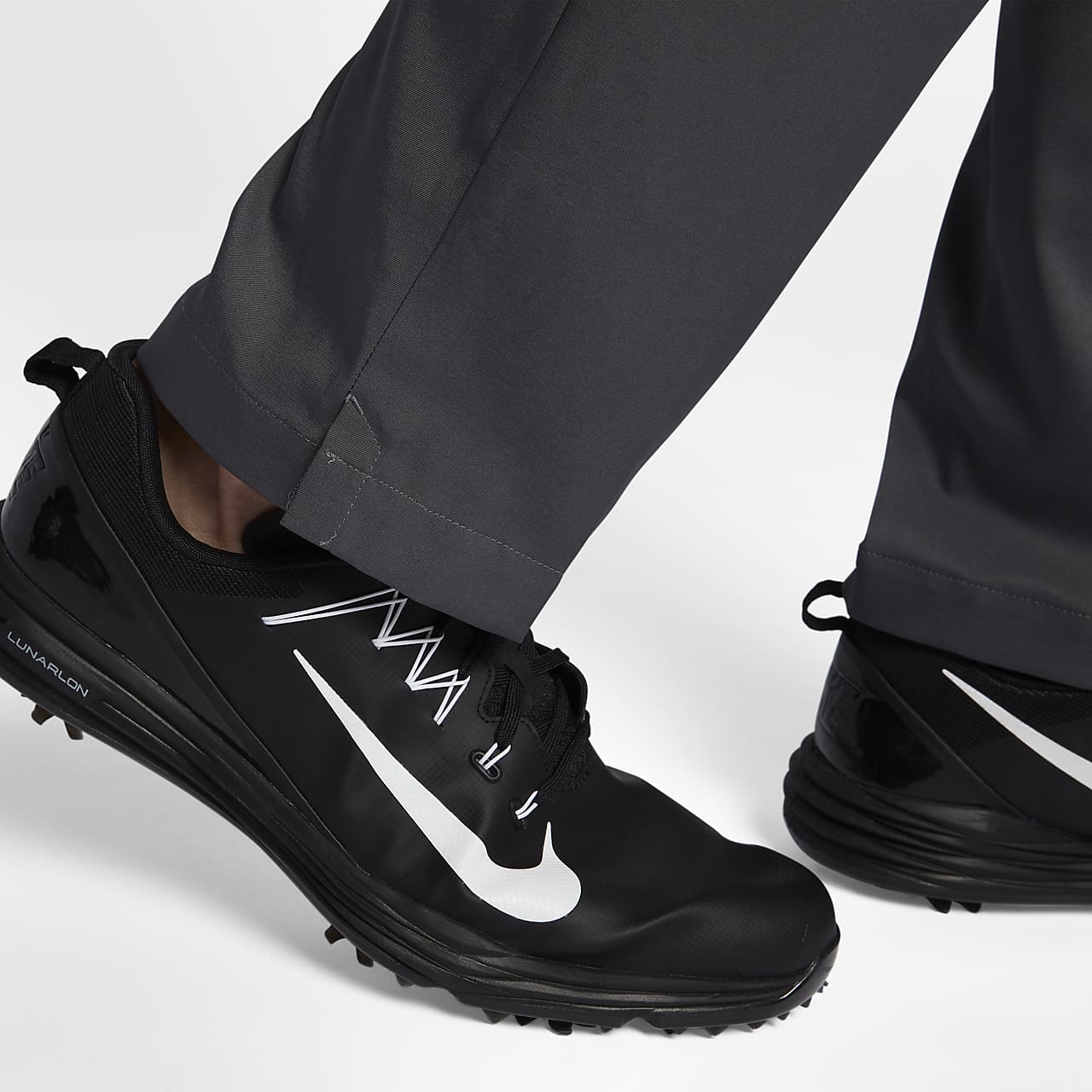 black nike flat shoes