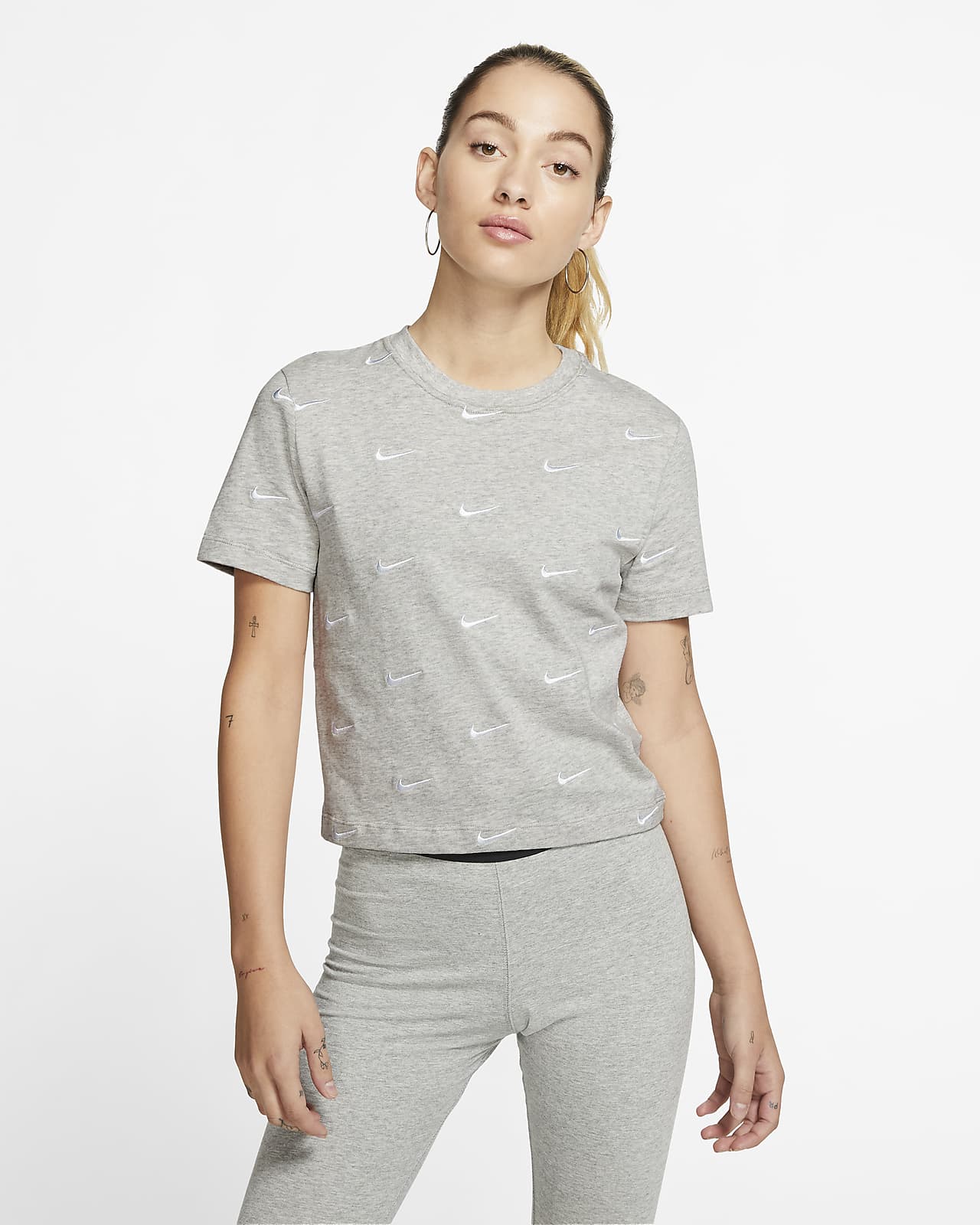 grey nike t shirt women's