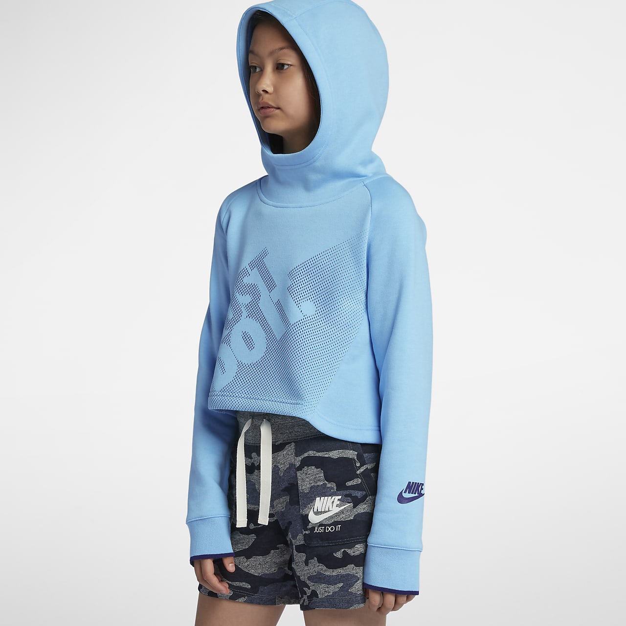 nike cropped pullover hoodie