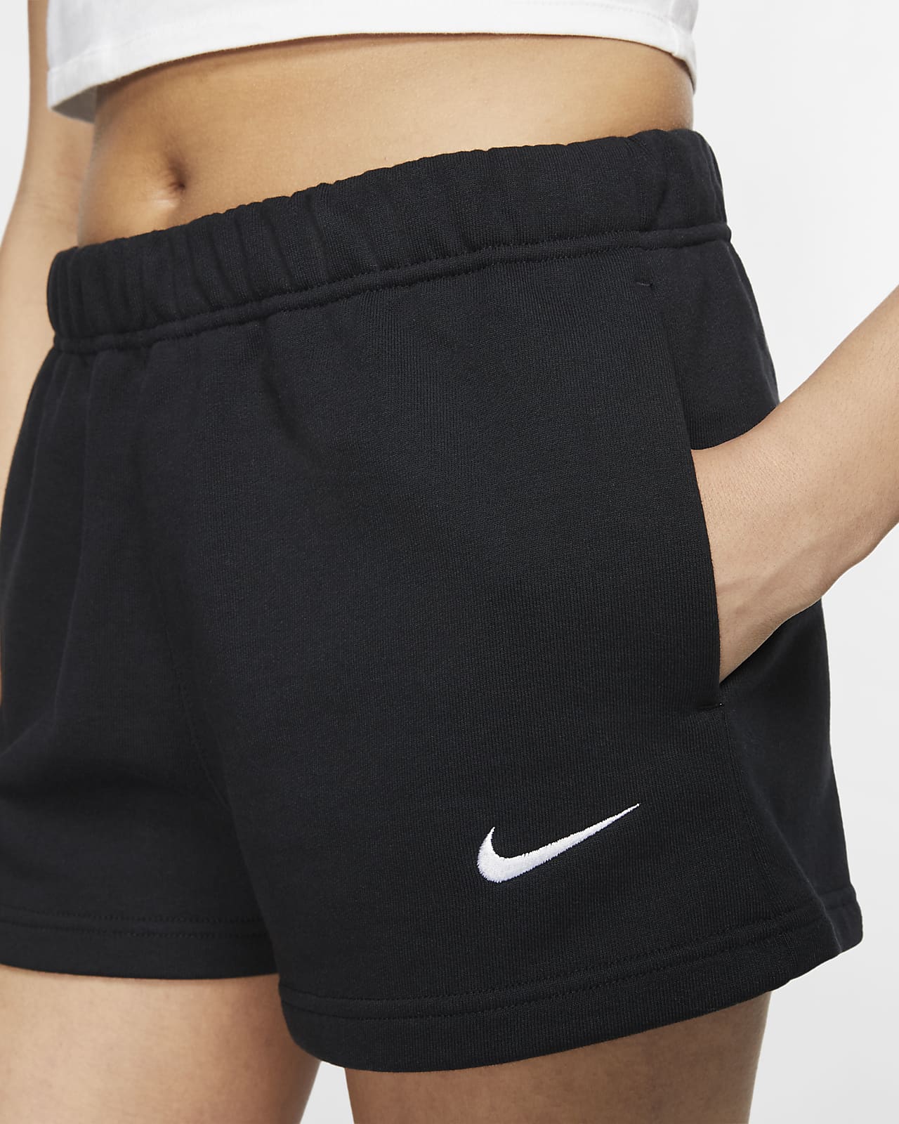 nikelab women's fleece shorts red