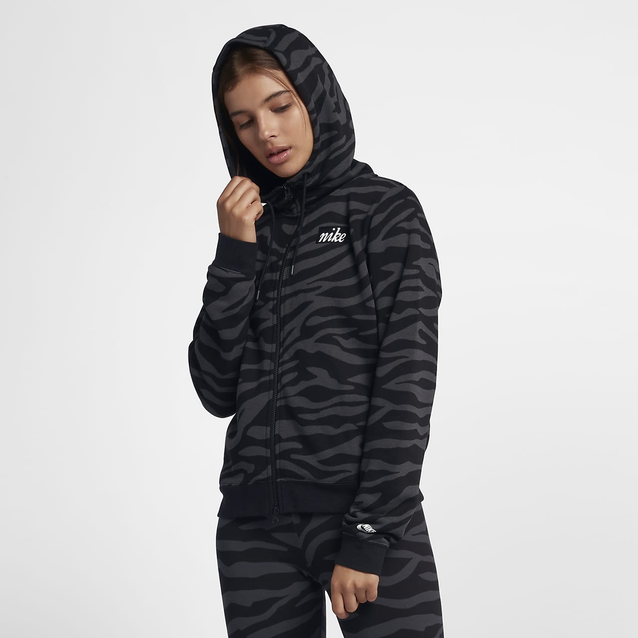 nike animal print crop hoodie