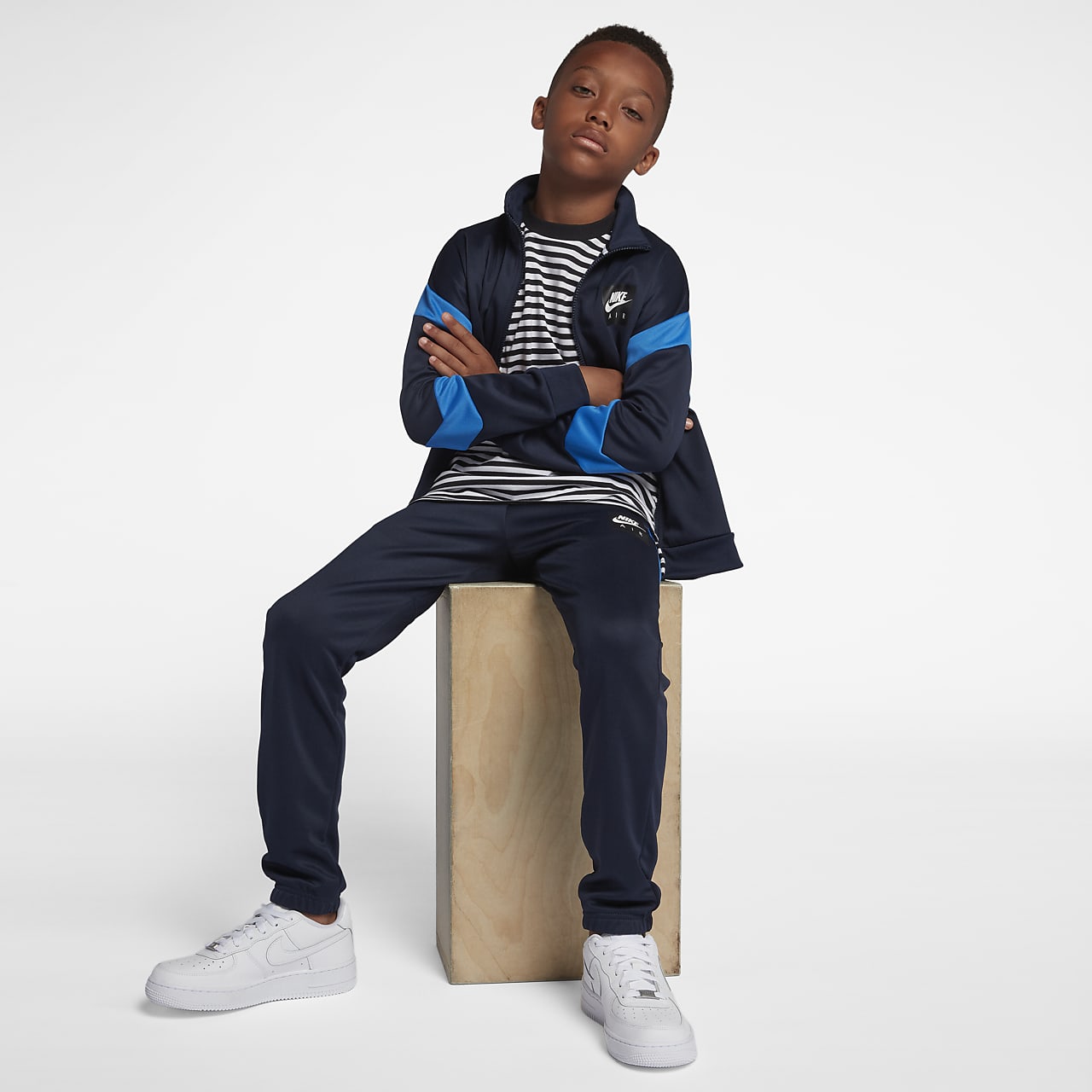 nike junior tracksuit sale