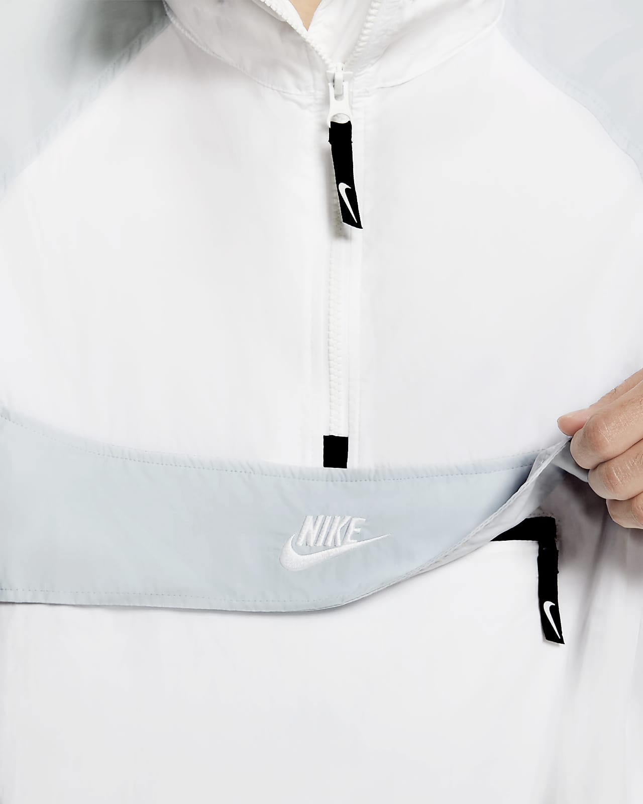 Nike Sportswear Hooded Woven Jacket 