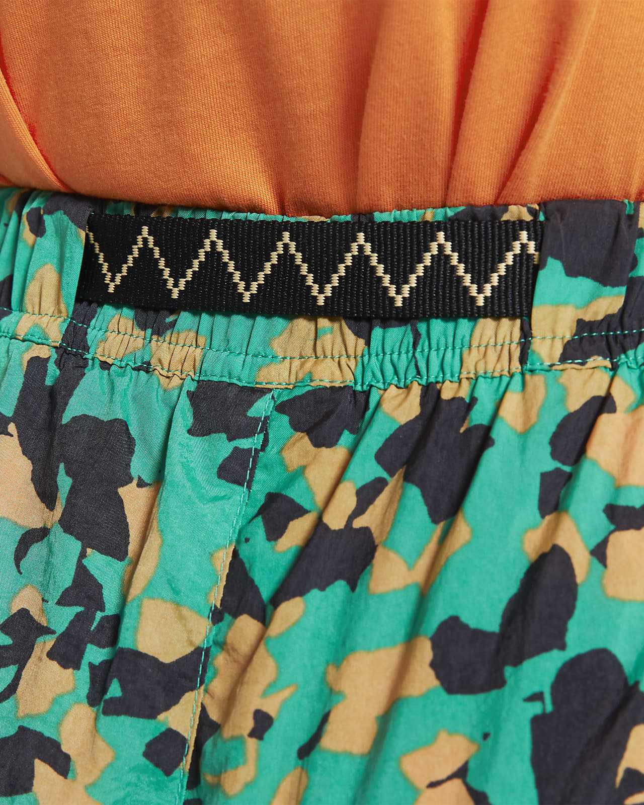 nike acg womens shorts