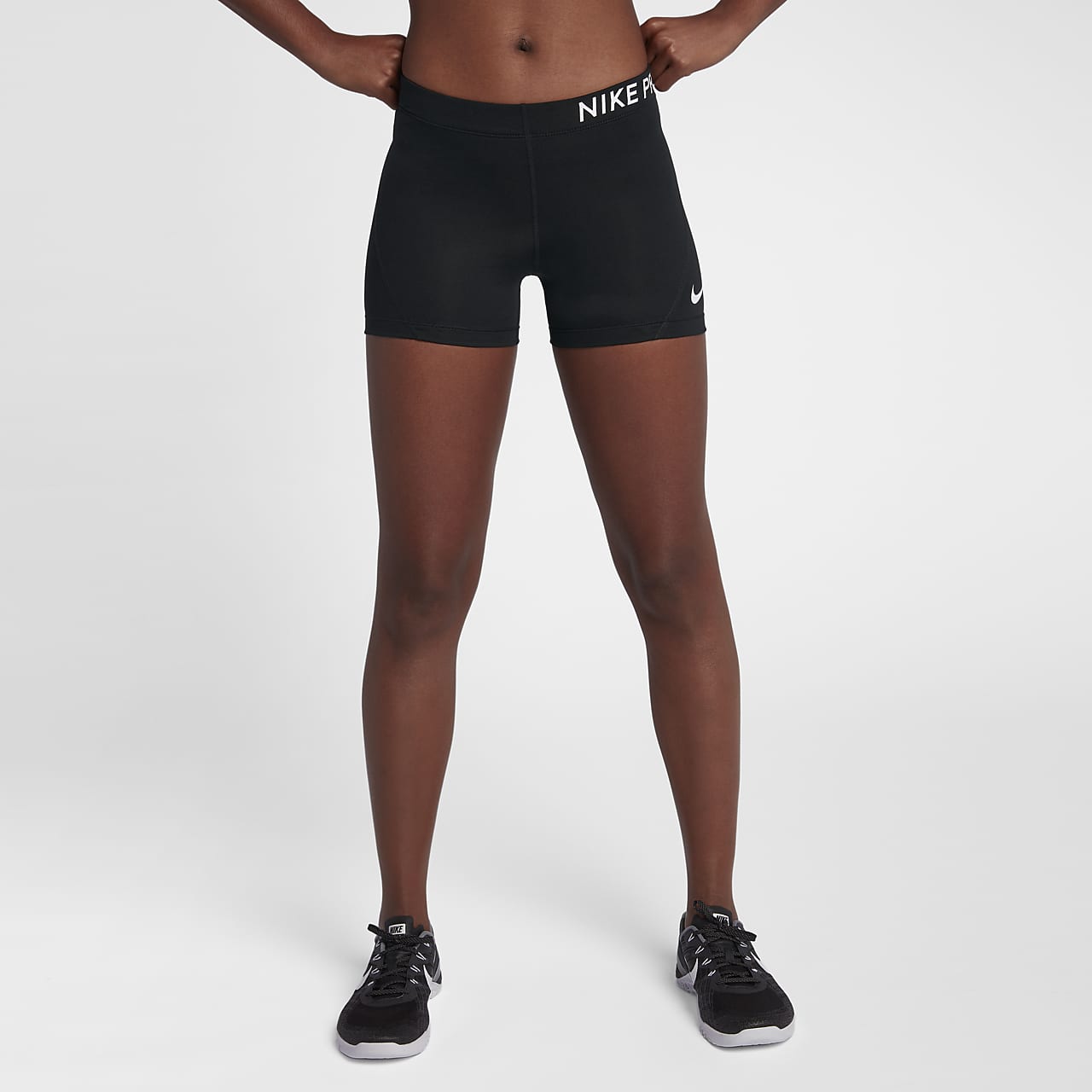 nike pro women's training shorts