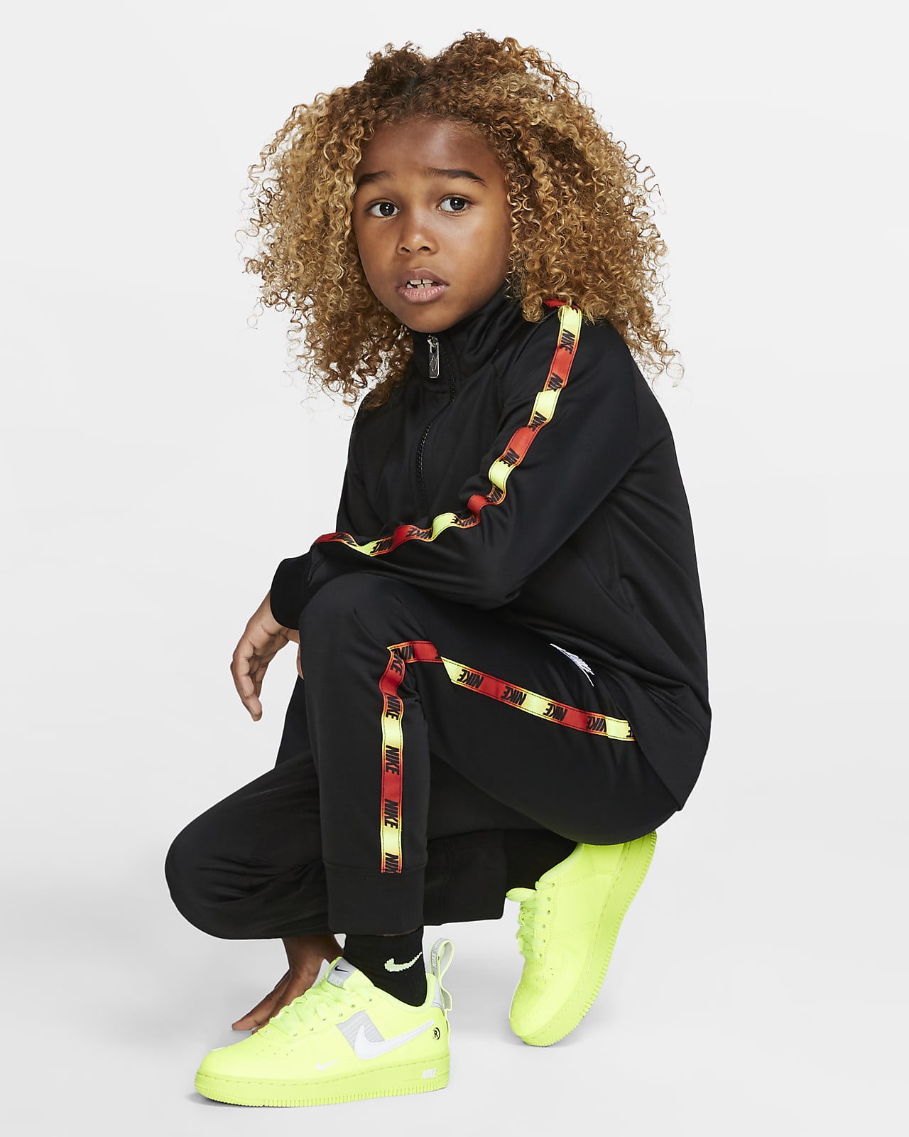 younger boys nike tracksuit