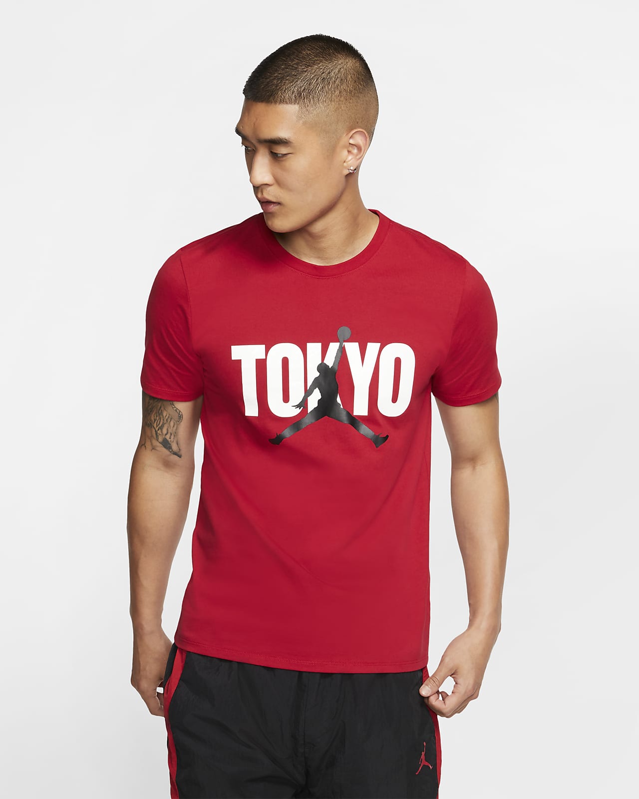 Nike公式 ジョーダン バック イン Tokyo メンズ Tシャツ オンラインストア 通販サイト