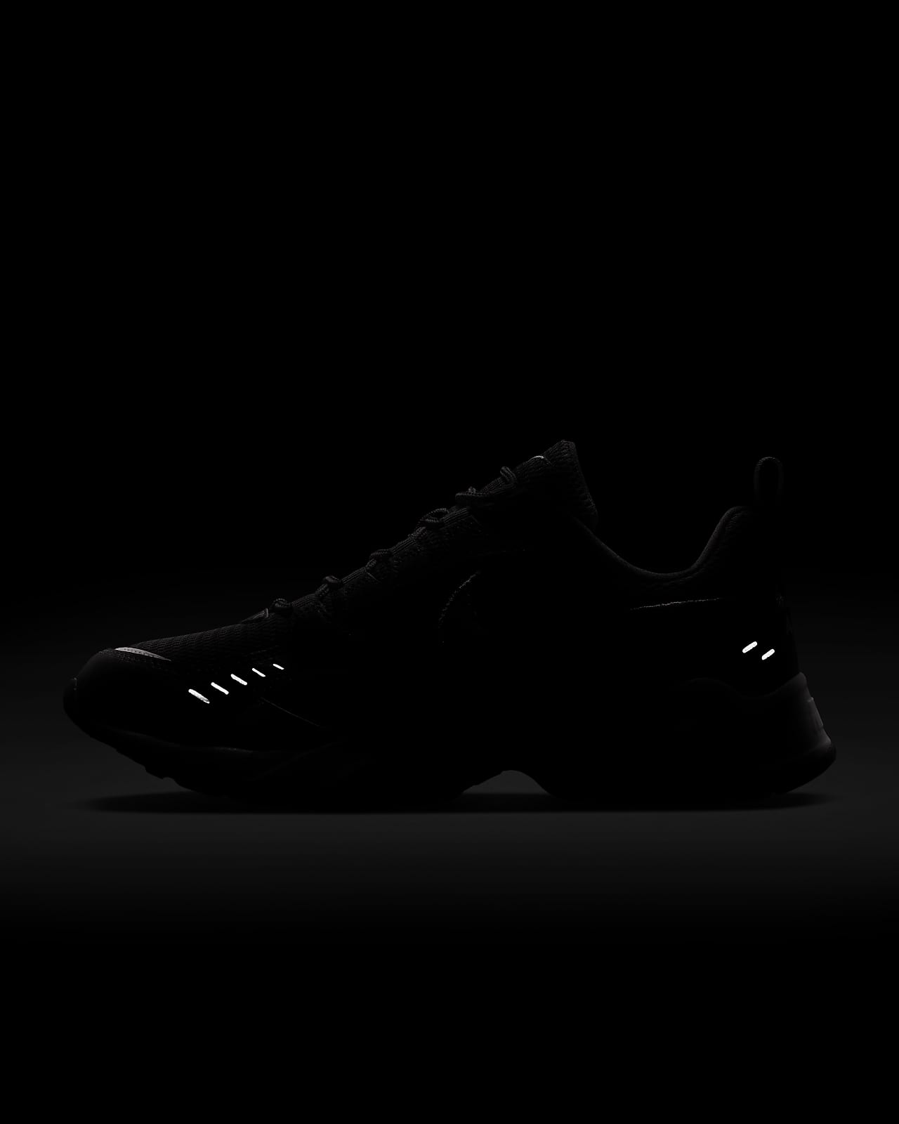 nike air heights men's shoe