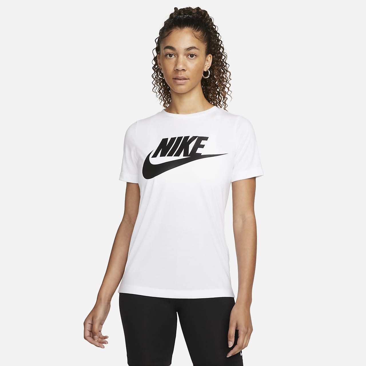 Haut à manches courtes avec logo Nike Sportswear Essential pour Femme