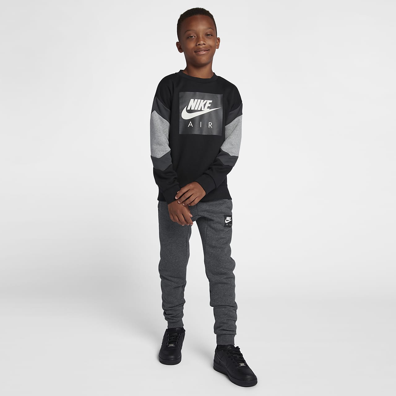 Nike Air Older Kids' (Boys') Trousers. Nike IL