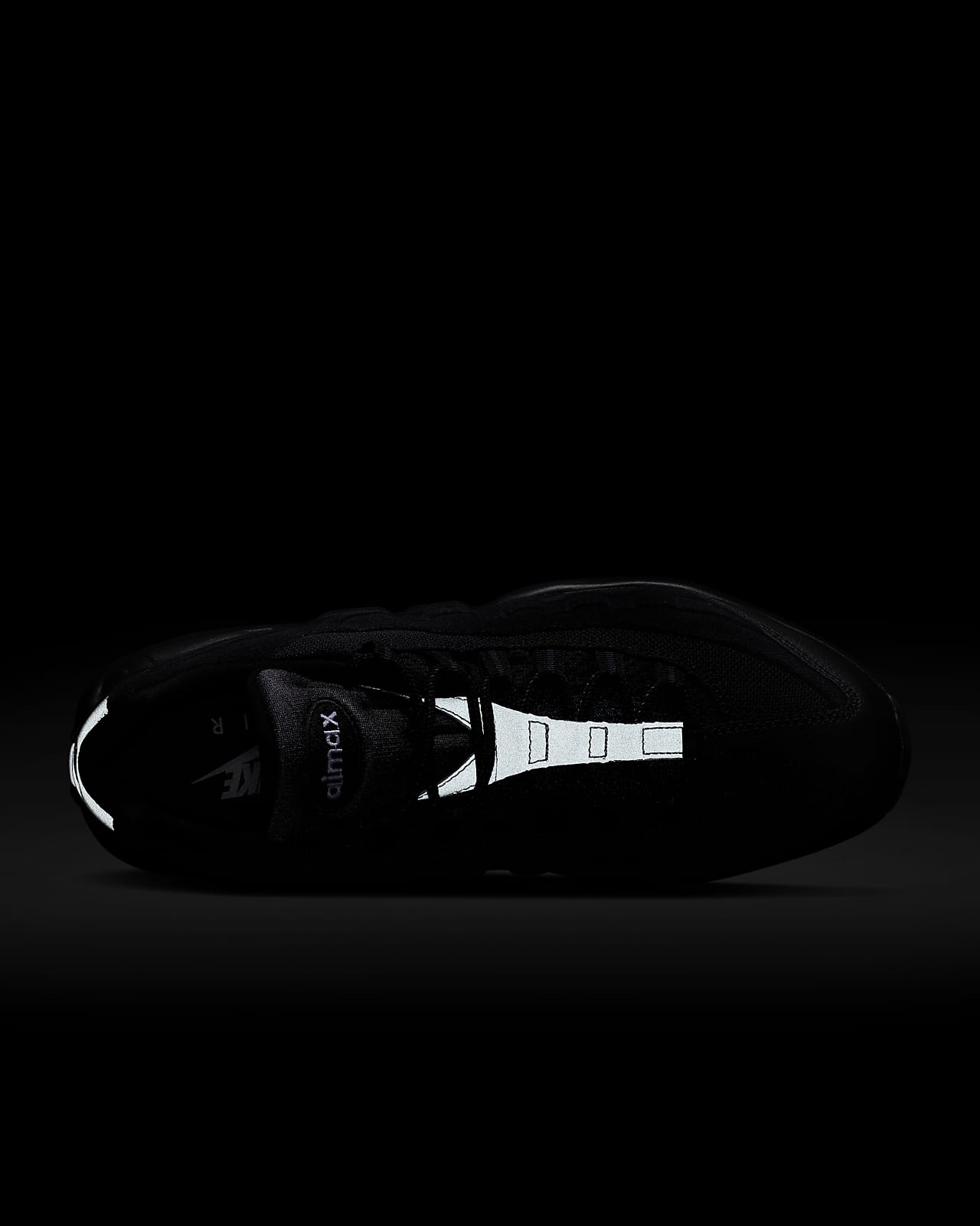 بديل الفوط الصحية Chaussure mixte Nike Air Max 95 Essential بديل الفوط الصحية