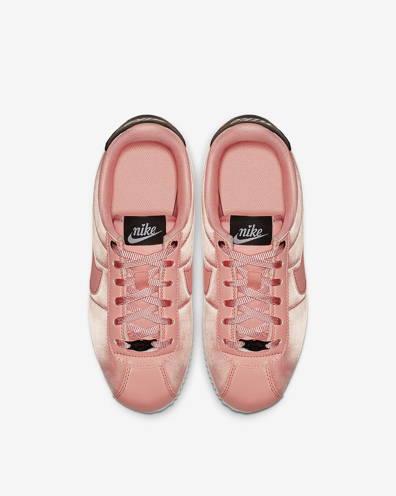 nike cortez barn