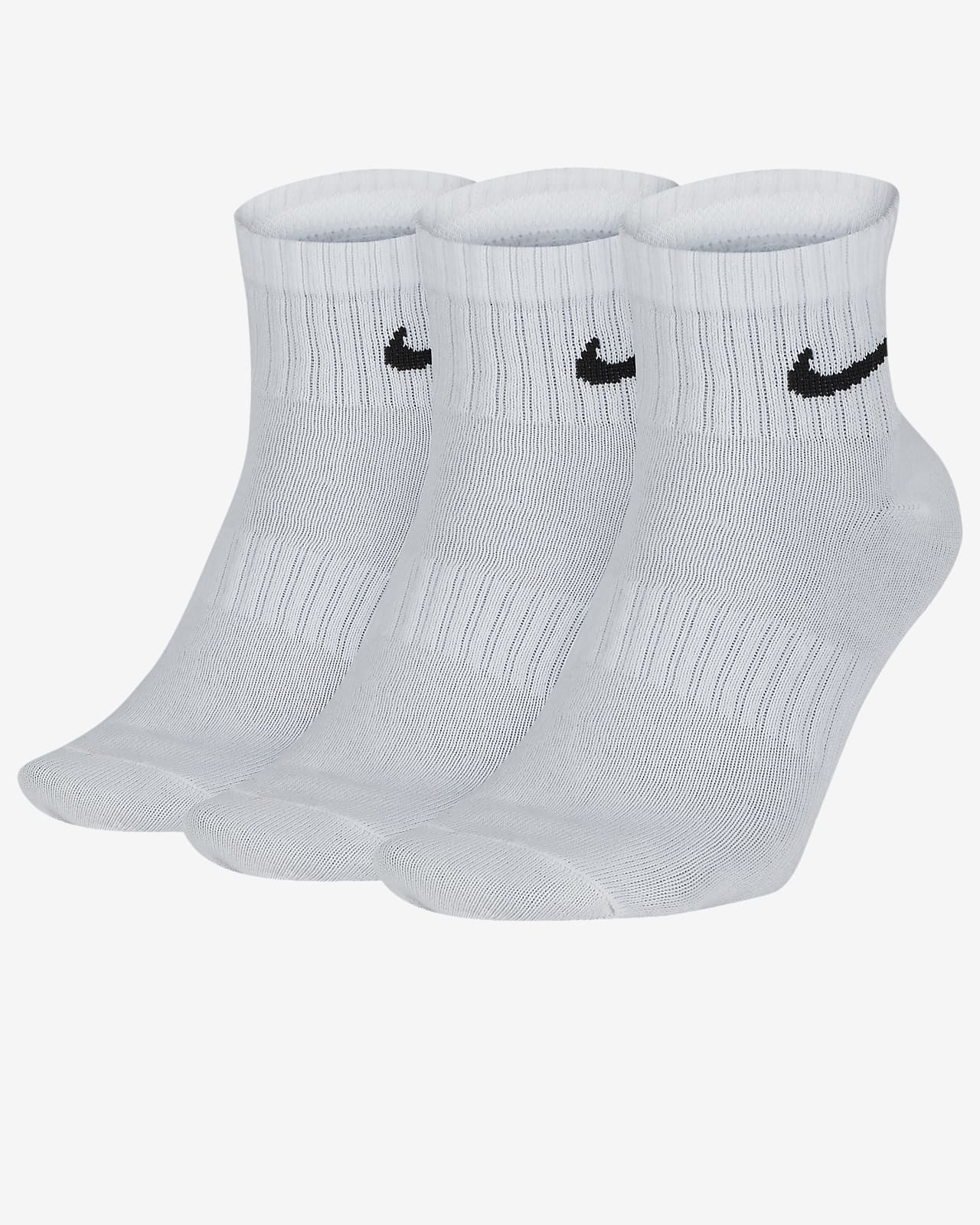 Κάλτσες προπόνησης μέχρι τον αστράγαλο Nike Everyday Lightweight (3 ζευγάρια)