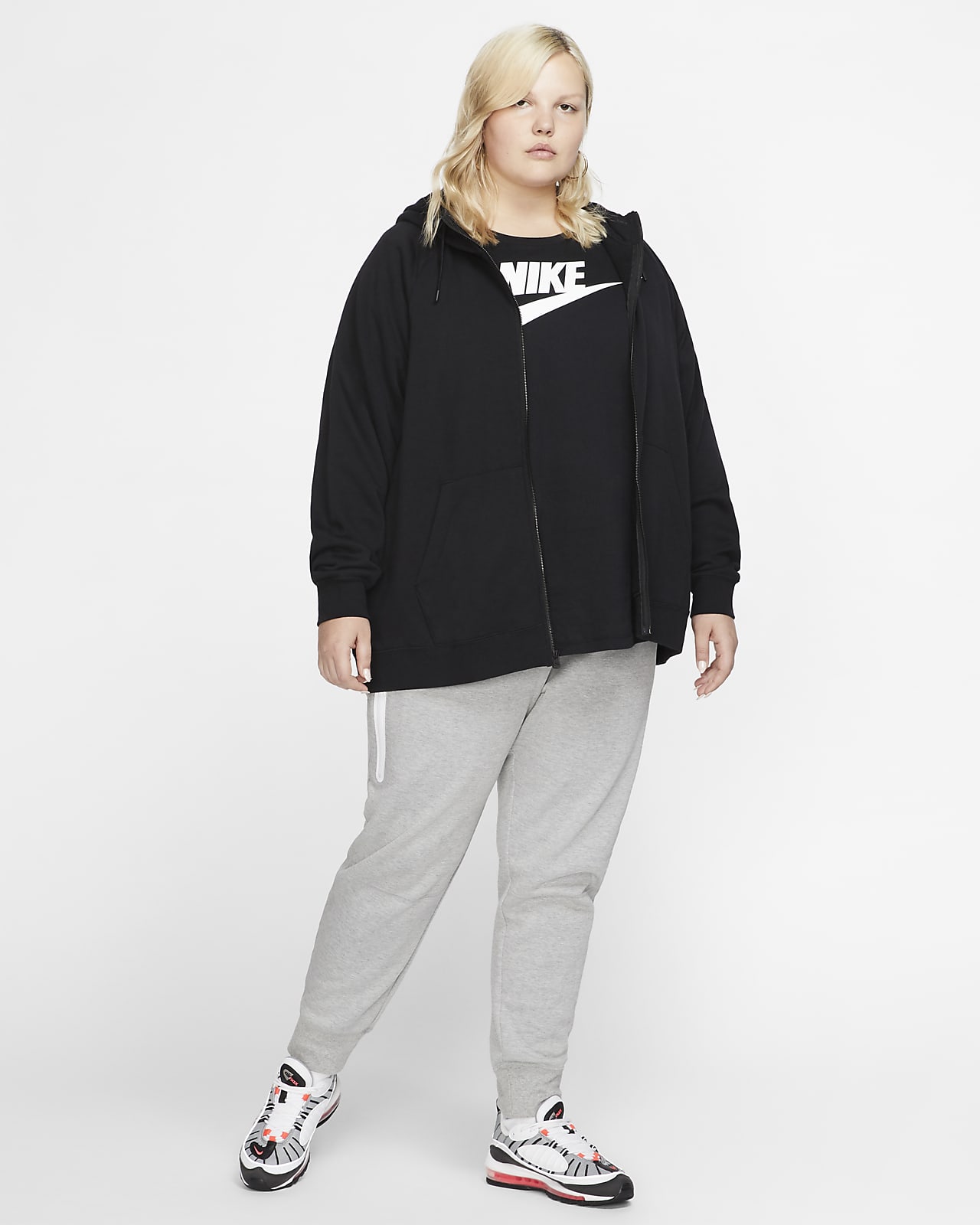 Felpa con cappuccio e zip a tutta lunghezza Nike Sportswear Essential (Plus  size) - Donna. Nike CH