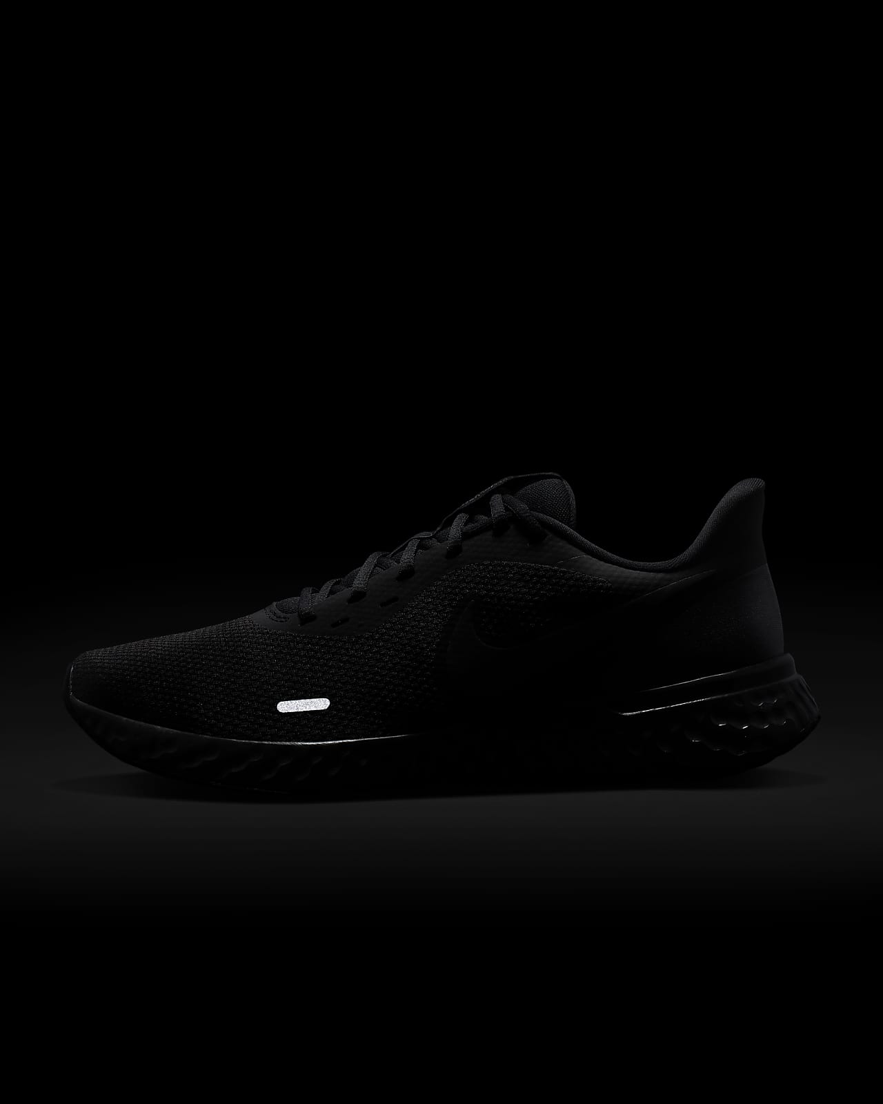 nike revolution 5 all black mens