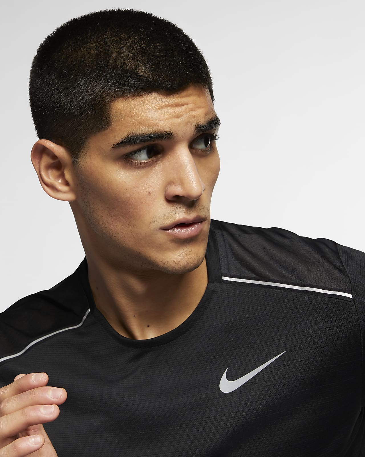 respirar matraz servidor Nike Dri-FIT Miler Camiseta de running de manga corta - Hombre. Nike ES