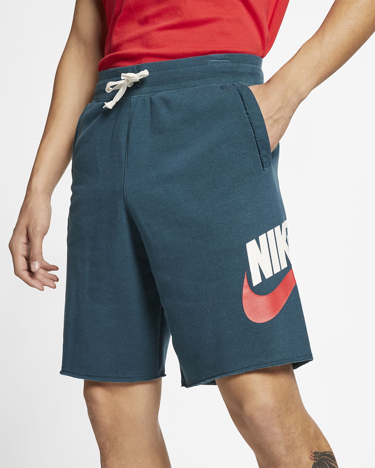 nike sportswear alumni shorts