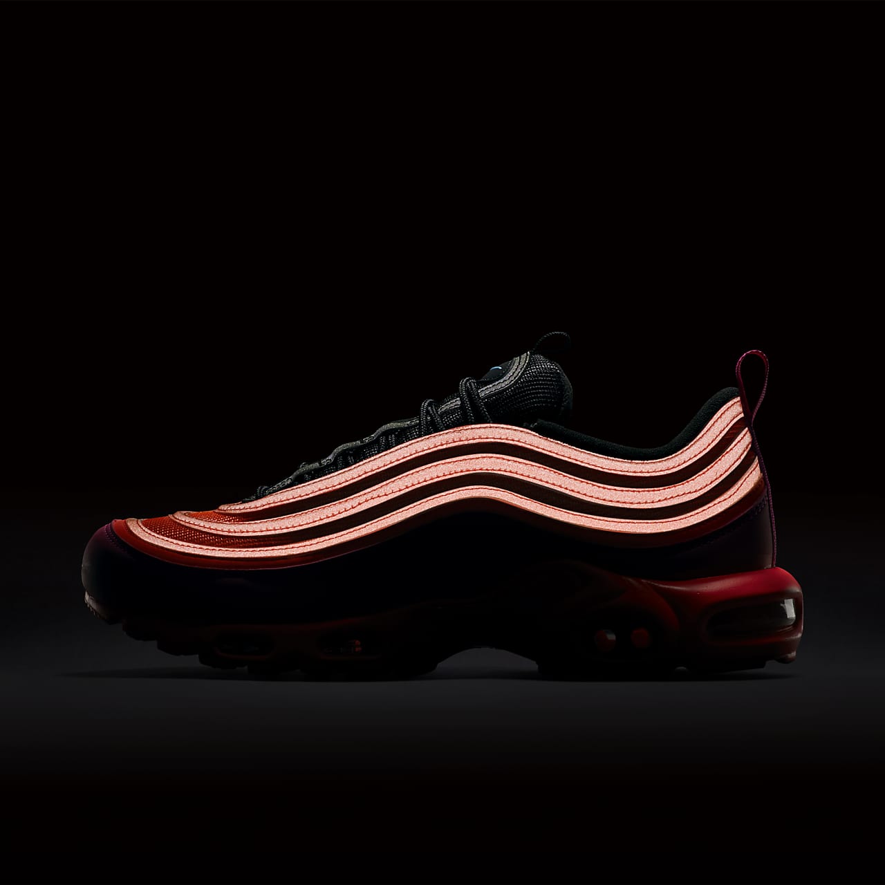 air max 97 plus black hyper crimson