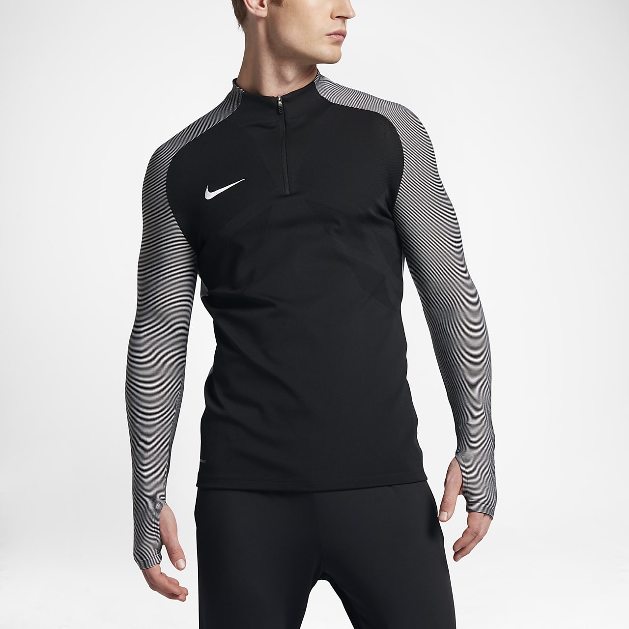 Мужская футболка для футбольного тренинга с длинным рукавом и молнией 1/4  Nike Strike Aeroswift. Nike RU
