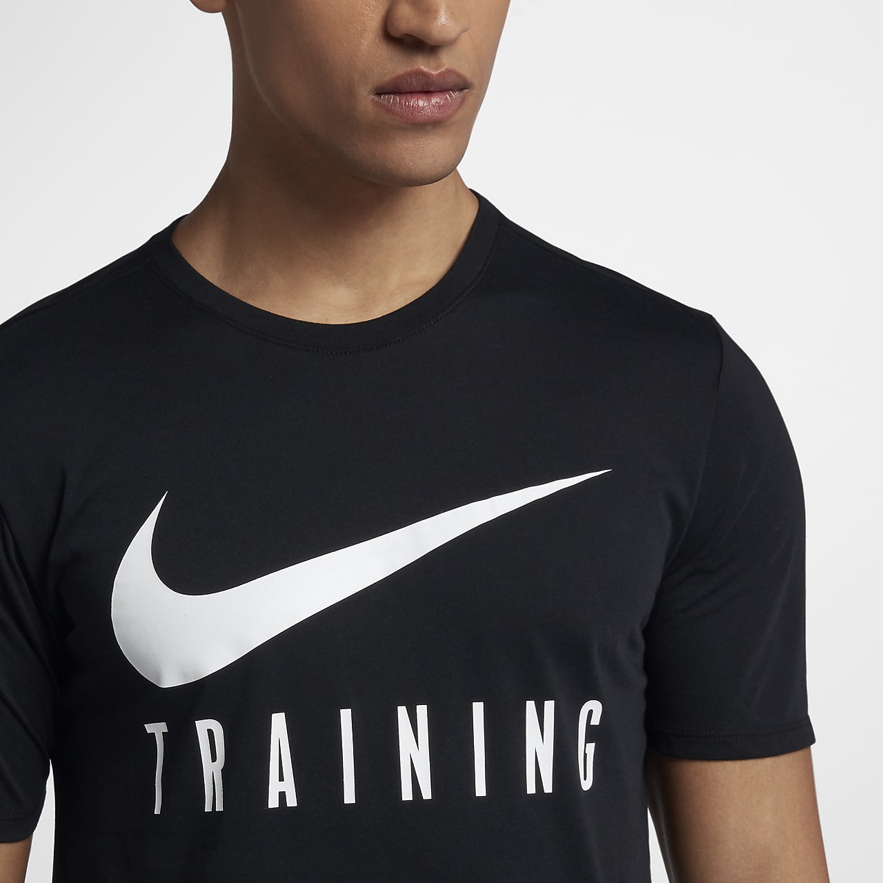 martes mareado De este modo Nike Dri-FIT Men's Training T-Shirt. Nike VN
