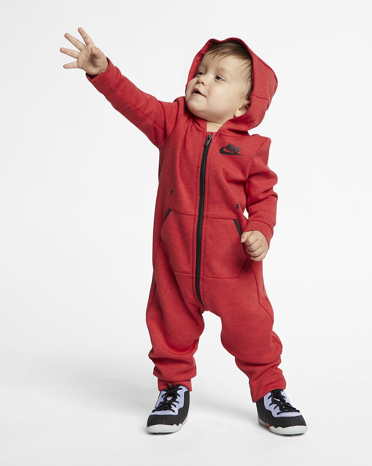 Mono con capucha de fleece para bebés 12-24 meses Nike Sportswear. Nike.com