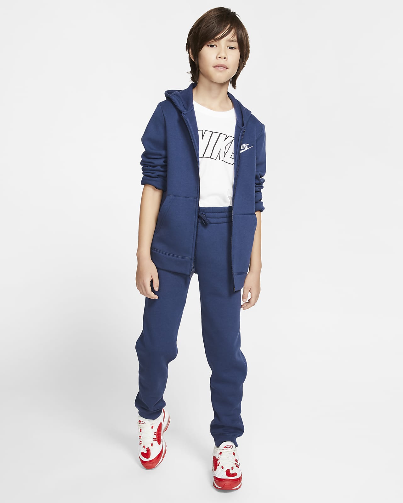 nike tracksuit older boys