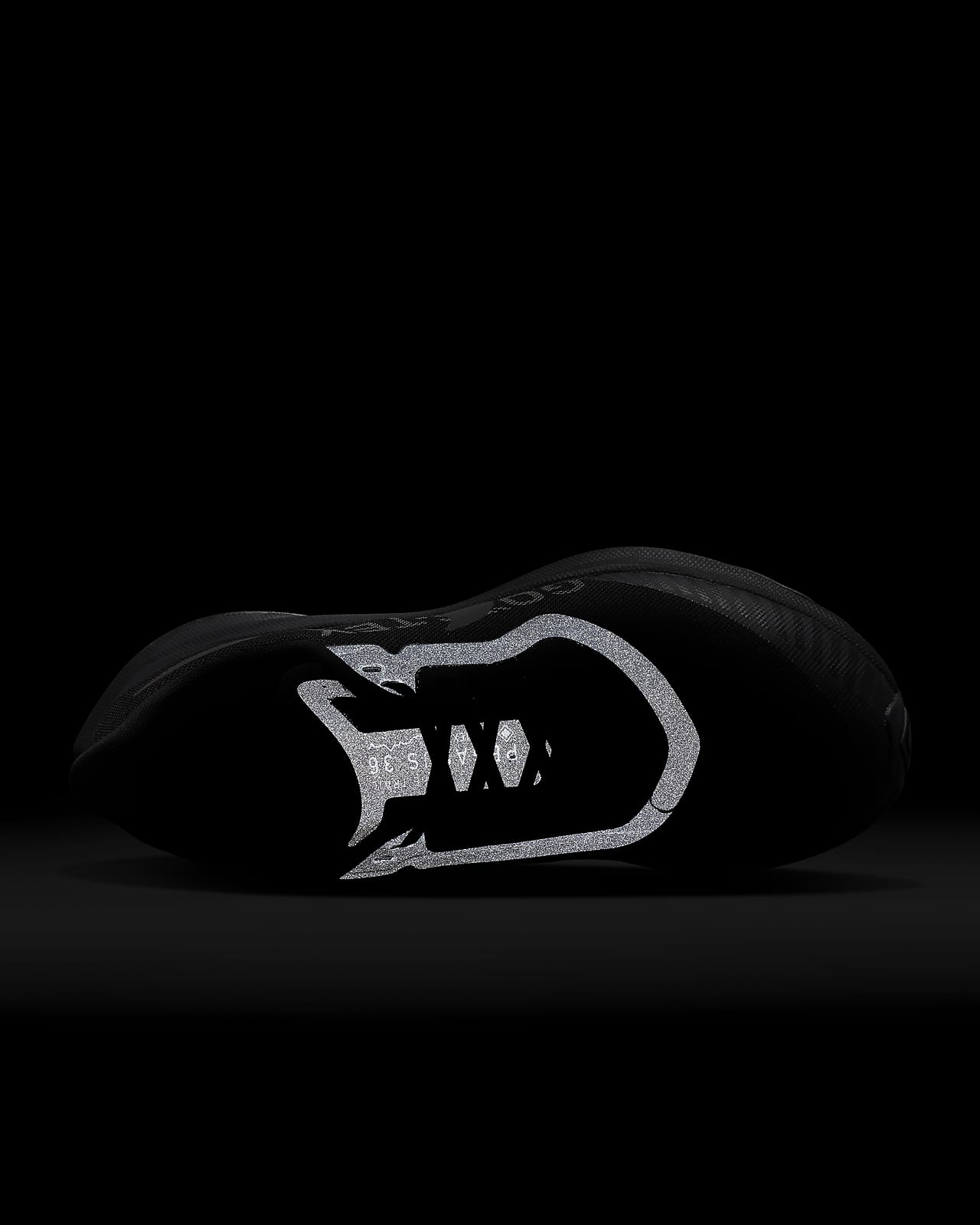 gore tex trainers nike