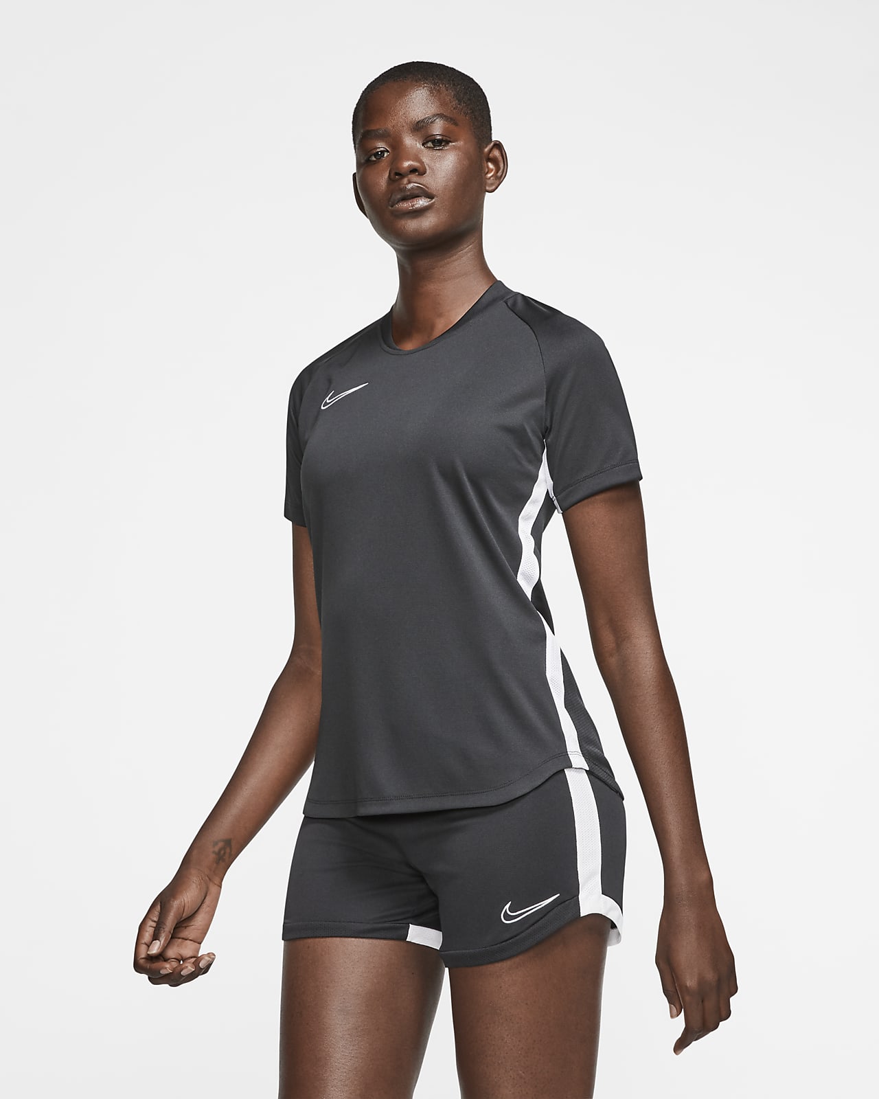 nike fitted top womens