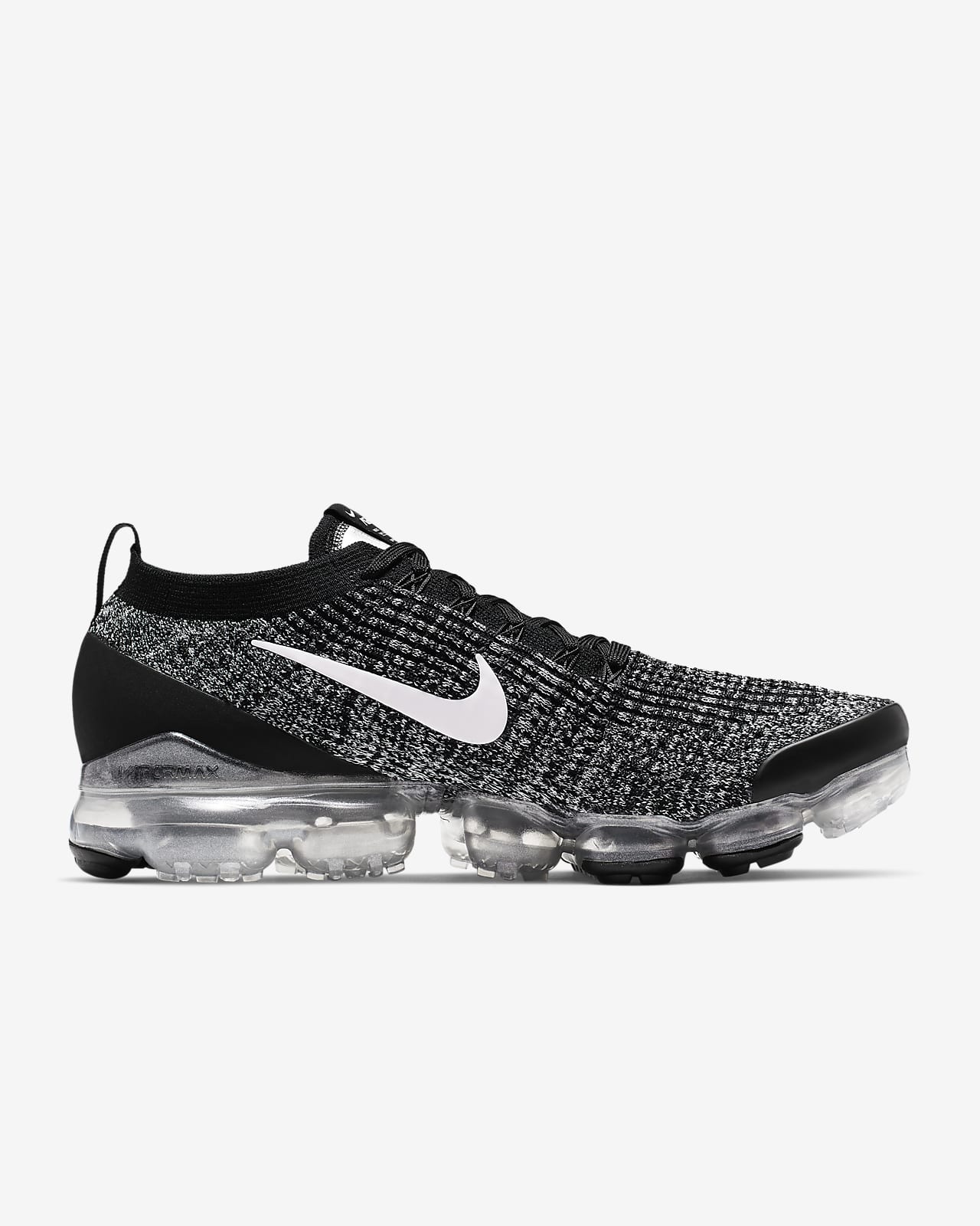 nike vapormax flyknit black and white