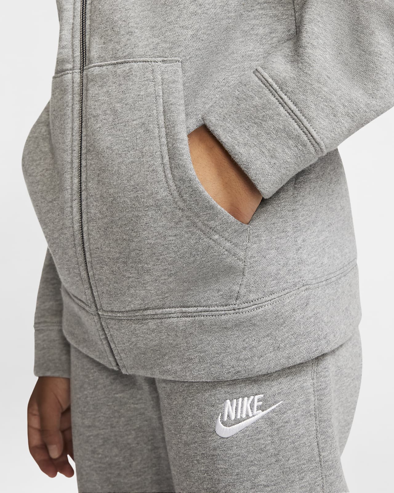 nike tracksuit older boys