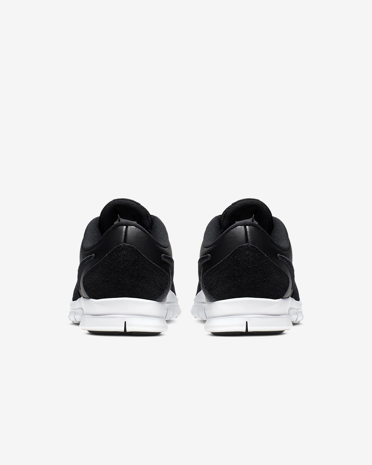 nike essential trainer