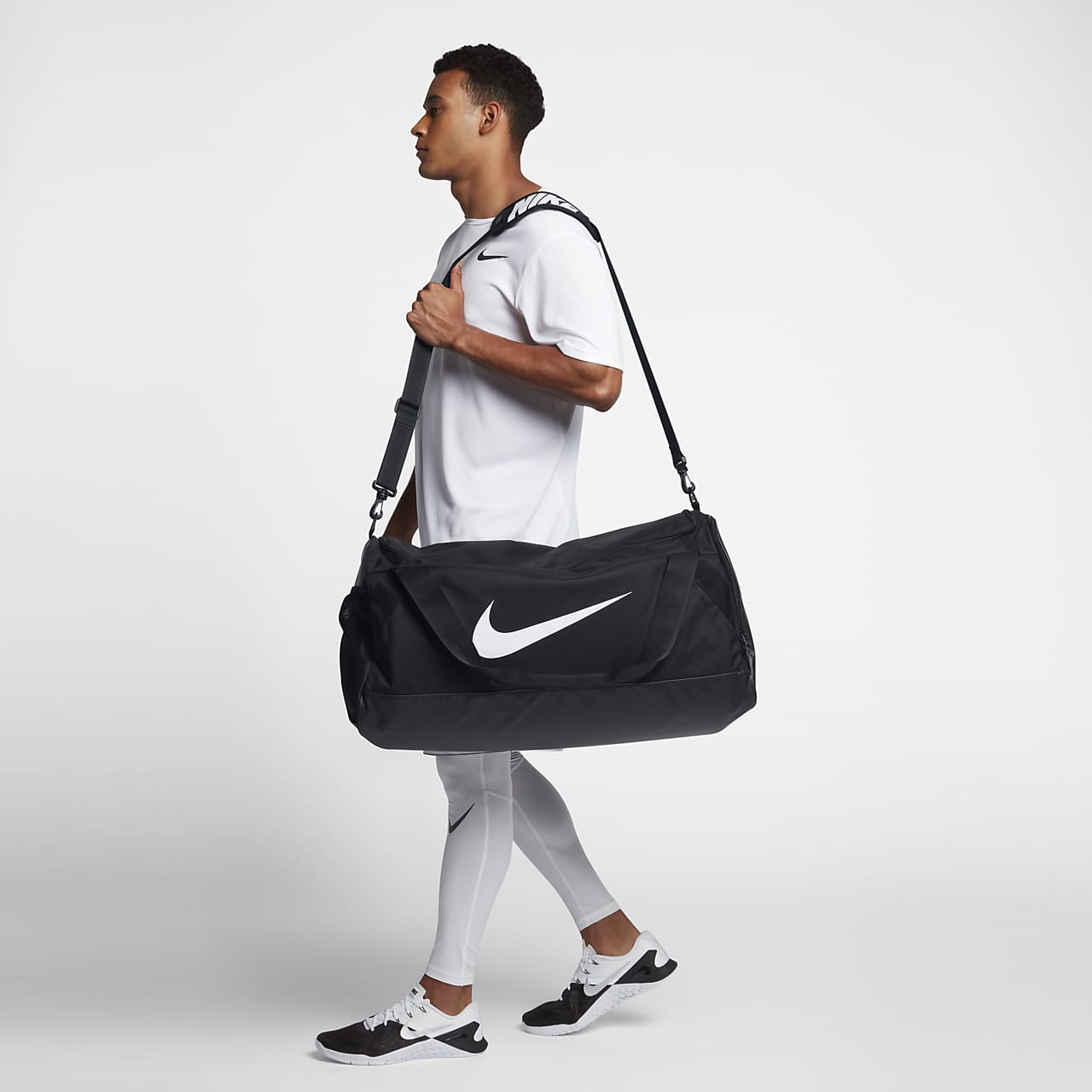 Nike Brasilia edzőtáska (nagyméretű). Nike HU