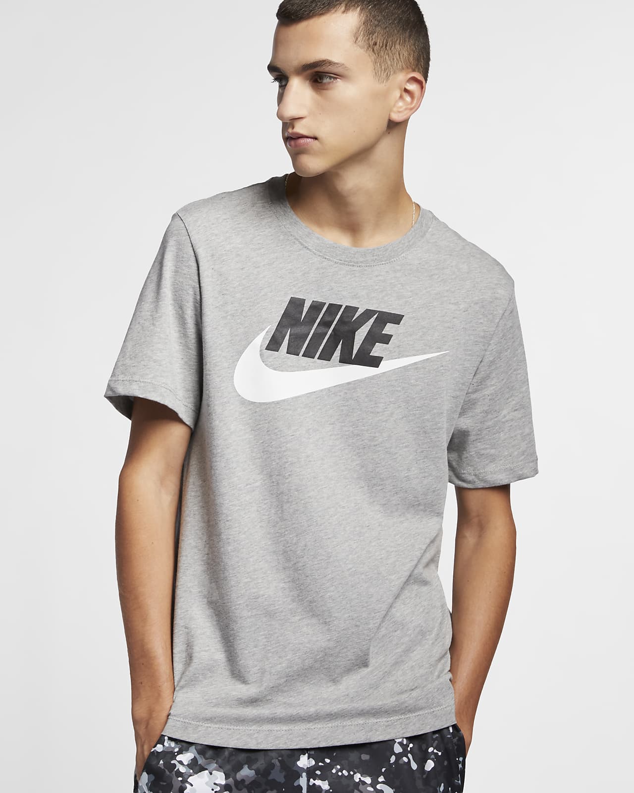cansada cubo Jadeo Nike Sportswear Camiseta - Hombre. Nike ES