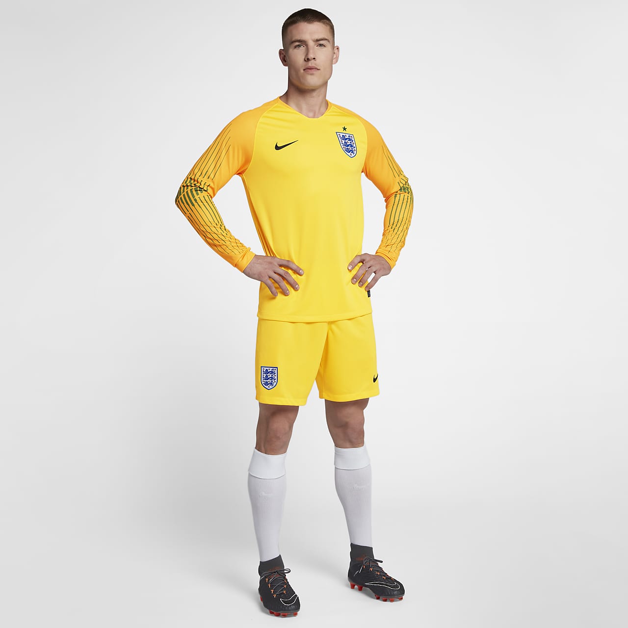 england football goalkeeper kit 2018