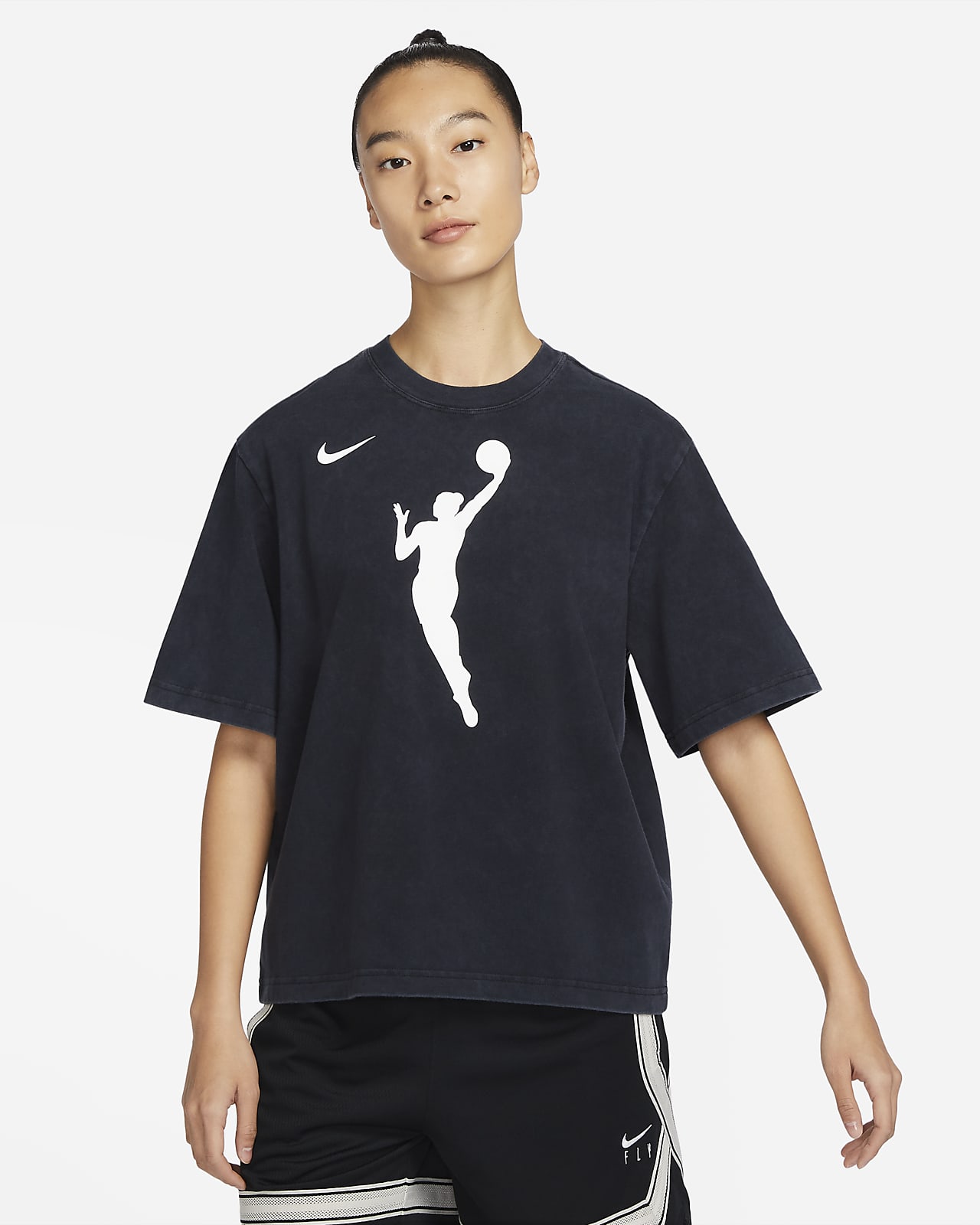 Playera cuadrada Nike WNBA para mujer Team 13